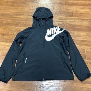 Nike packable light Hooded Jacket